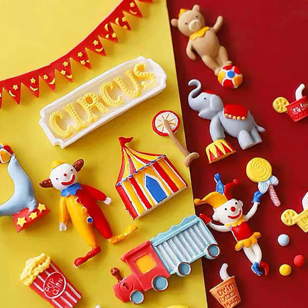 قطعتان من قوالب السيليكون لعمل - مراجعة Silicone Cake Mold وسعره
